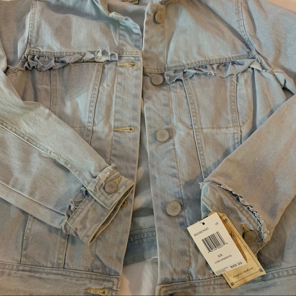 Democracy Jean jacket NWT - Picture 4 of 7